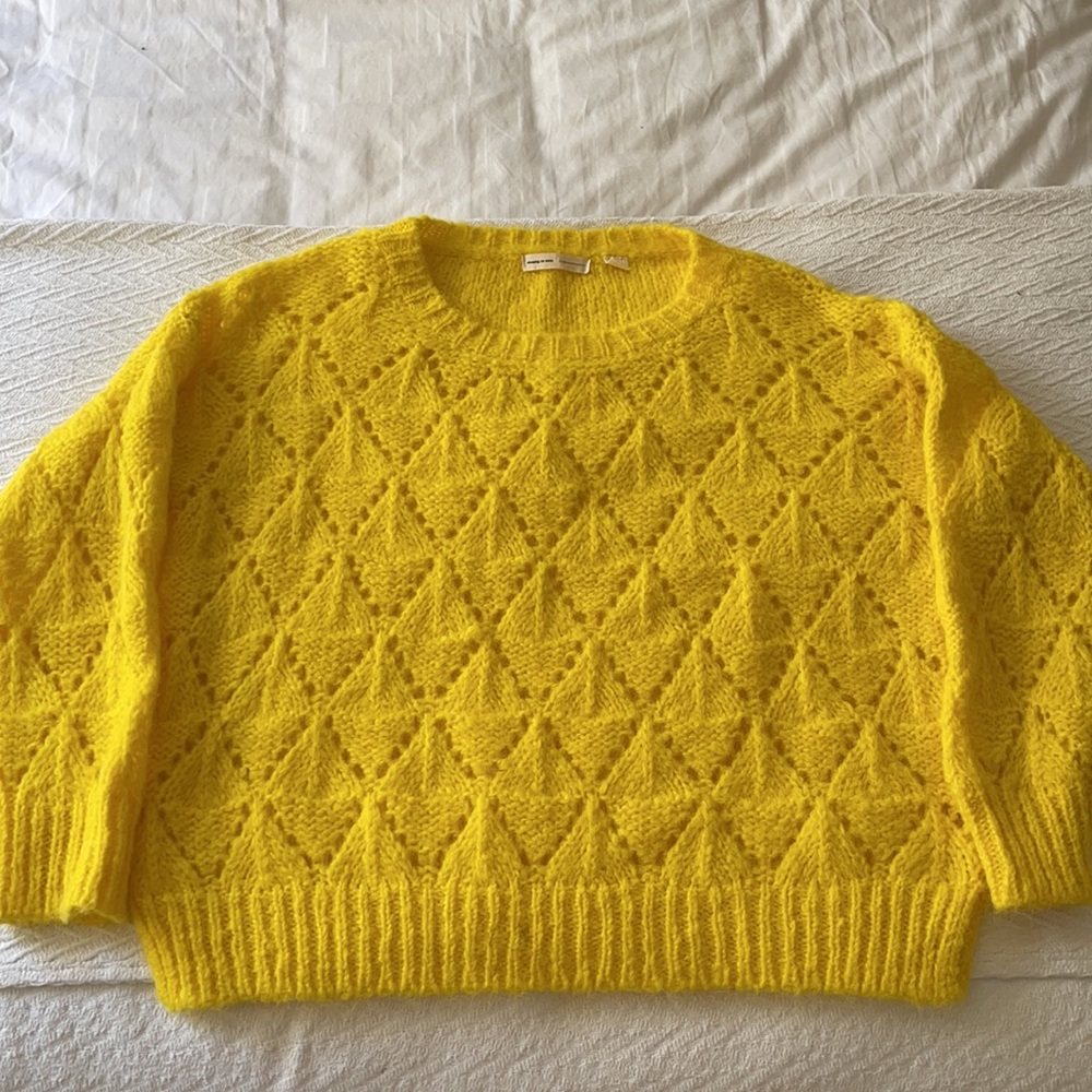 ANTHROPOLOGIE  SLEEPING ON SNOW SWEATER YELLOW